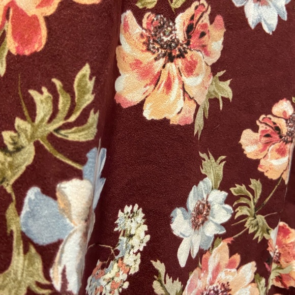 Off the shoulder or on the shoulder top - Picture 3 of 3